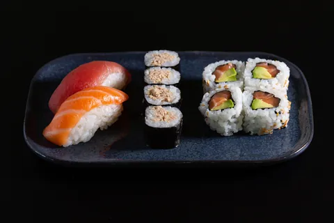 Menu 2 (10 pièces) de Mas Sushi