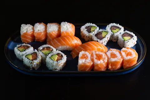Plateau gourmand (18 pièces) de Mas Sushi