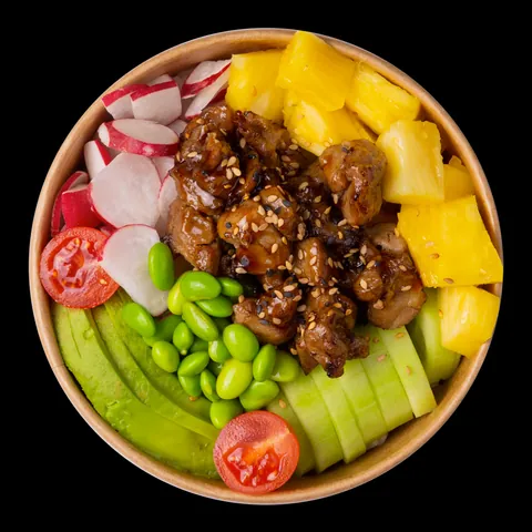 Poke bowl poulet teriyaki de Mas Sushi vu de dessus, dans un bol kraft