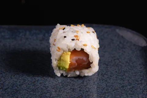 California saumon avocat (4 pièces) de Mas Sushi
