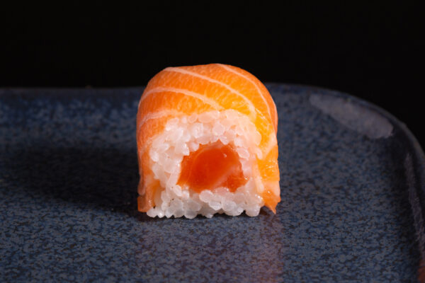 Salmon roll saumon (4pcs)