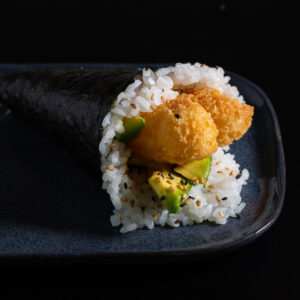 Temaki crevette panée avocat (1pcs)